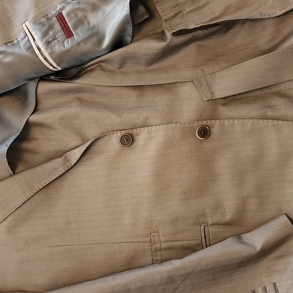 Brunello Cucinelli deconstructed tan peak lapel summer sport coat, 54R - Picture 9 of 14